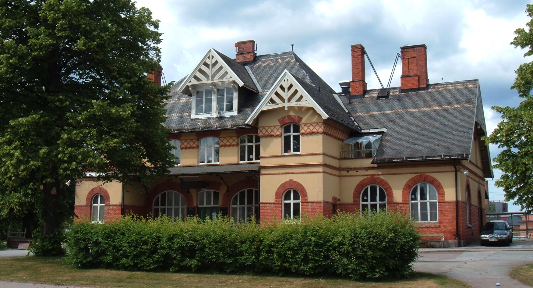 Skinnskattebergs, Västerås